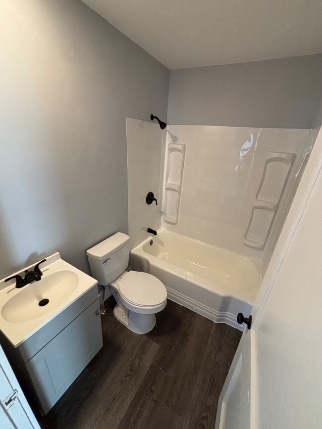 Foto del edificio - 229 13th St S