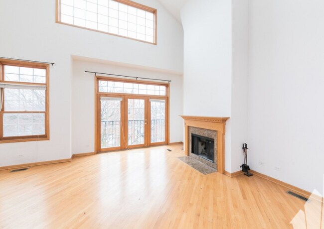 Building Photo - 2714 N Wayne Ave