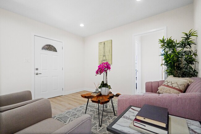 Foto del edificio - 10645 Hatteras St