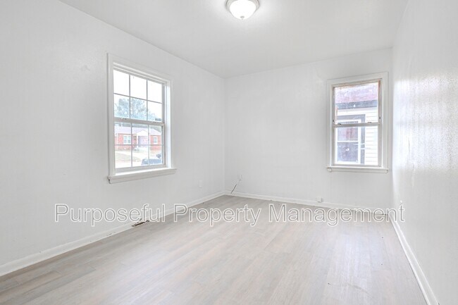 Foto del edificio - 3128 NE 15th St