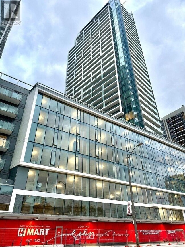 Building Photo - 7 Golden Lion Heights