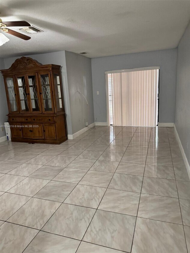 Building Photo - 21132 NW 39th Ave