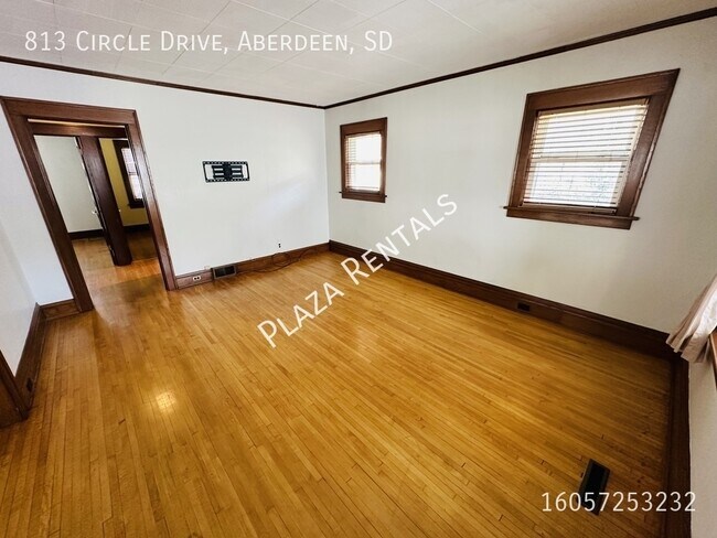 Foto del edificio - 712 N Washington St