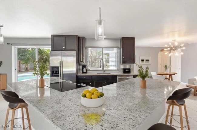 Foto del edificio - 8707 Chatham St