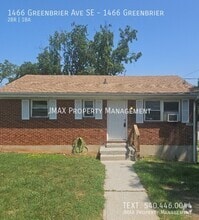 Building Photo - 1466 Greenbrier Ave SE