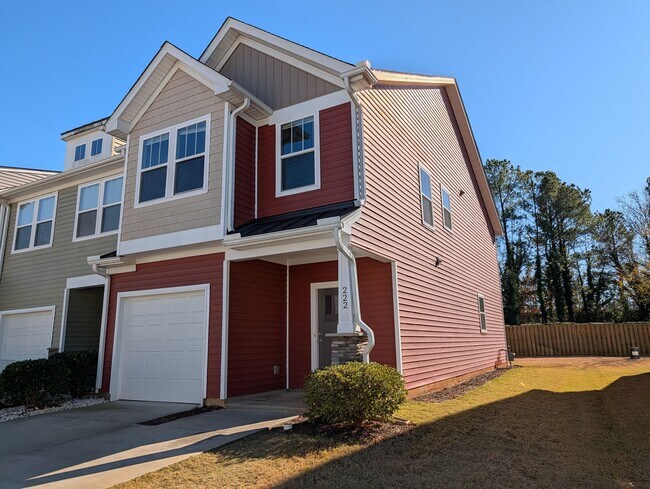 Foto del edificio - 222 Keaton Ct