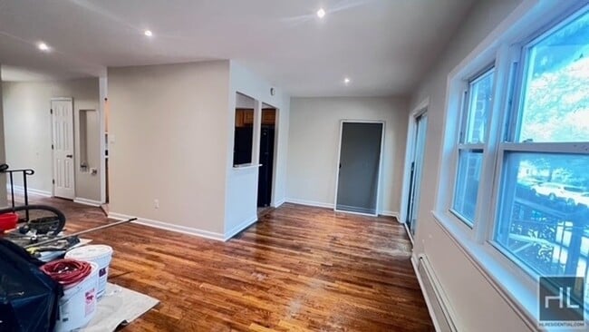 Foto del edificio - 2070 E 55th St