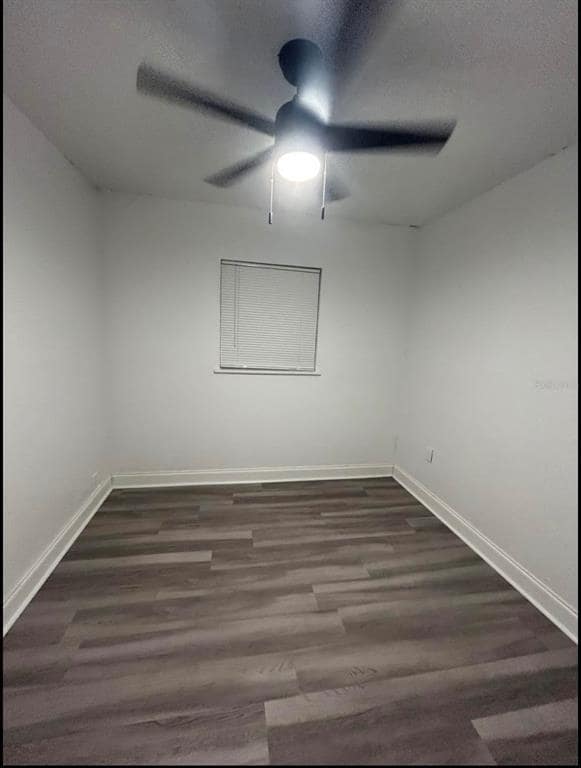 Building Photo - 614 Pear St