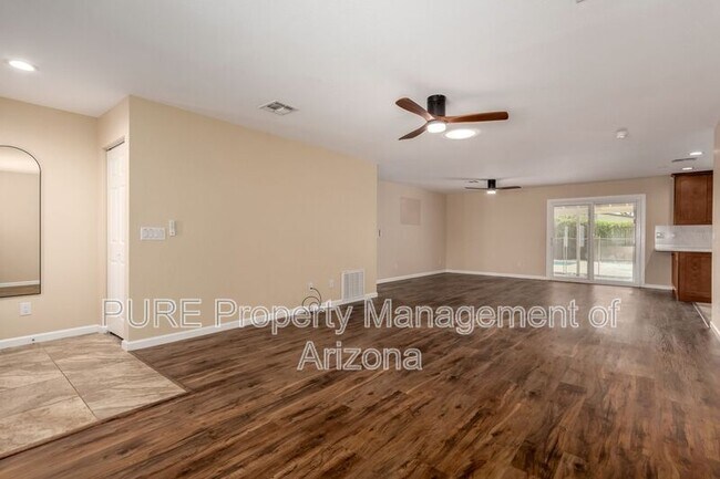 Photo - 4131 W Mission Ln House