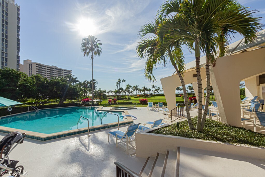 Foto principal - 4031 Gulf Shore Blvd N