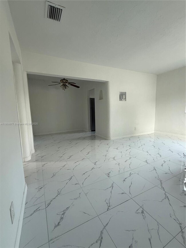 Building Photo - 3340 NW 13th Ave