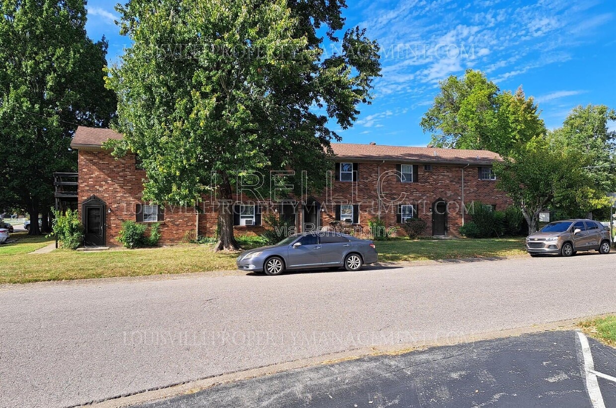 Photo - 1202 East Walford Drive
