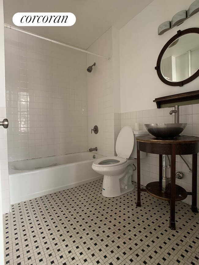 Building Photo - 94 Fort Greene Pl