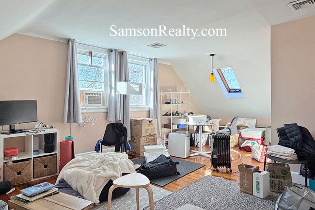 Foto del edificio - 135 Glenwood Ave