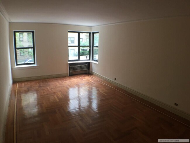 Foto del edificio - 567 Fort Washington Ave