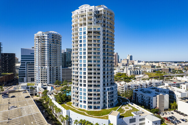 Foto del edificio - Towers of Channelside