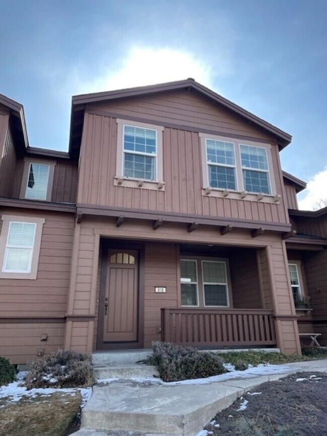 Foto del edificio - Old Mill Townhome Available 6/19