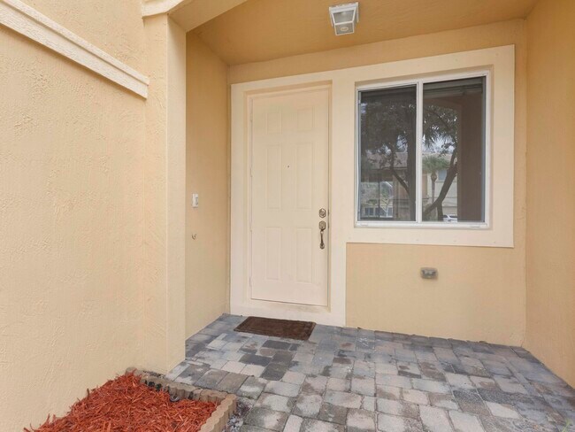 Foto del edificio - 4282 Berkshire Wharf Dr