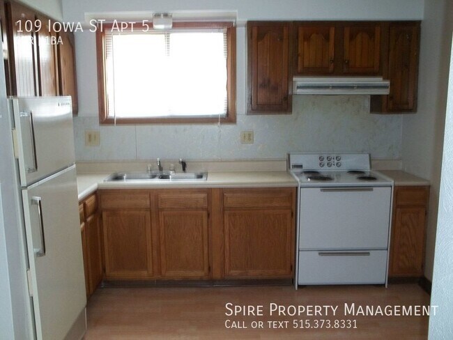 Building Photo - Center Point 2 bedroom - central air - wat...