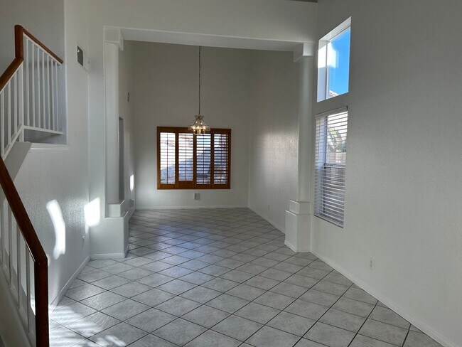 Foto del edificio - 4 Bedroom Pool Home