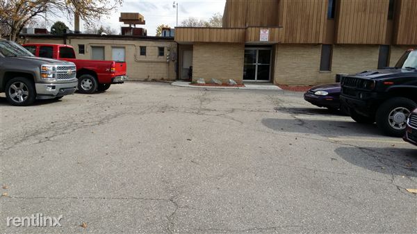 Building Photo - G1173 N Ballenger Hwy