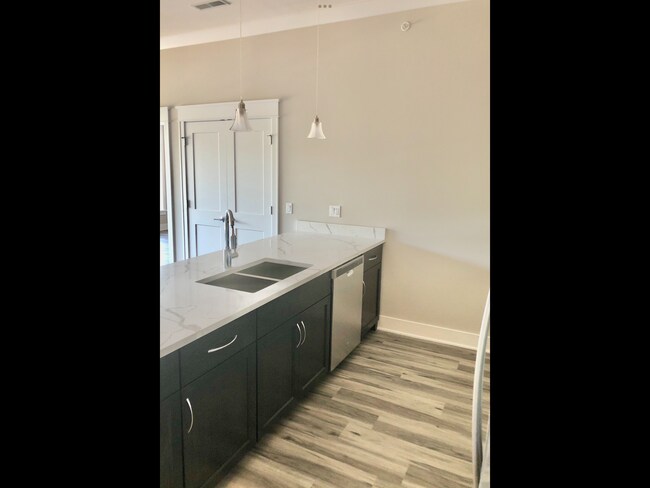 Foto del edificio - 1116 Courtland Ave