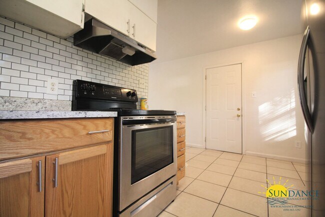 Building Photo - Beautiful 3 Bedroom Home in Fort Walton Beach