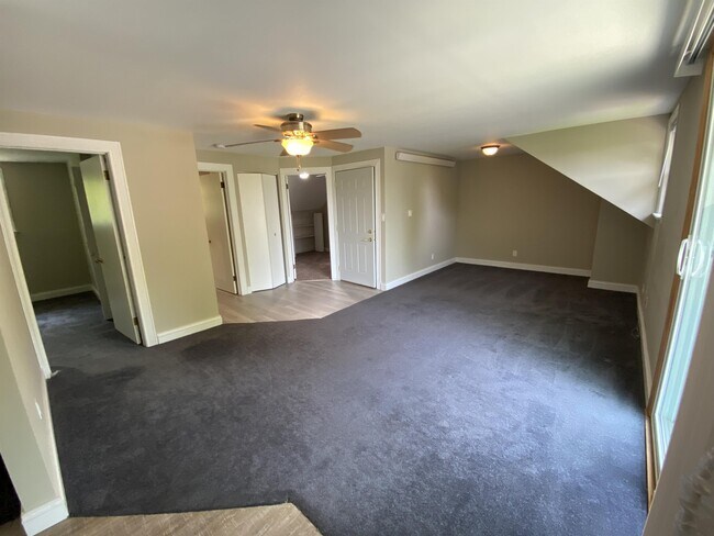 Foto del edificio - 2546 E Snow Rd