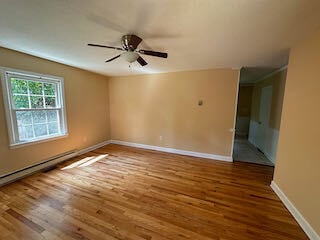 Building Photo - 212 Fairway Dr