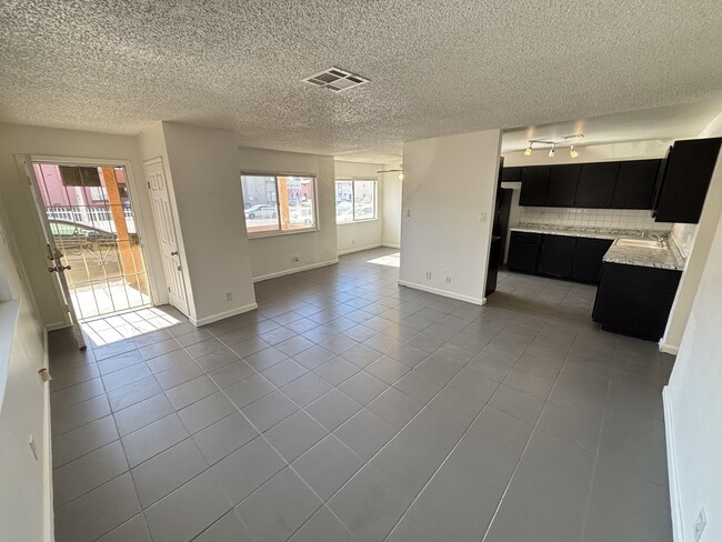 Building Photo - 6940 Hopkins Dr