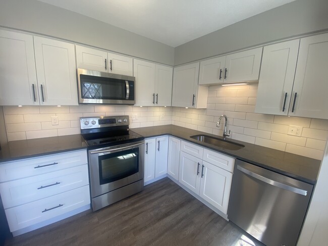 Foto del edificio - 307 W Sheridan Dr