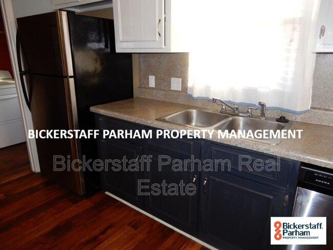 Foto del edificio - 5342 Brookview Dr
