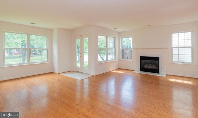 Building Photo - 13622 Gresham Ct