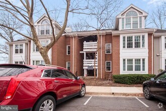 Building Photo - 11110 Beaver Trail Ct