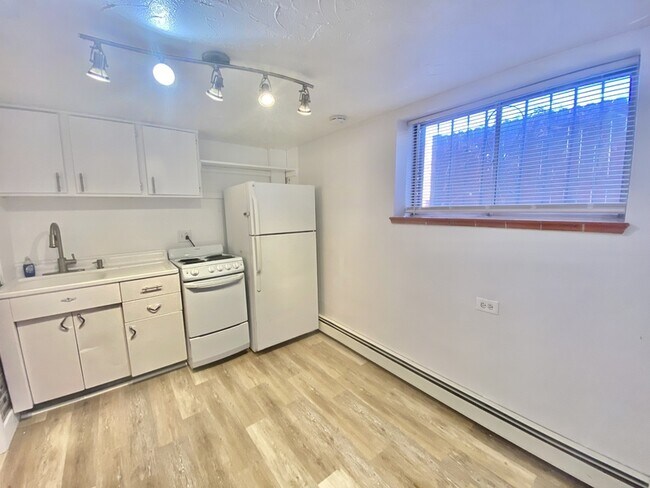 Foto del edificio - 1400 Cook St