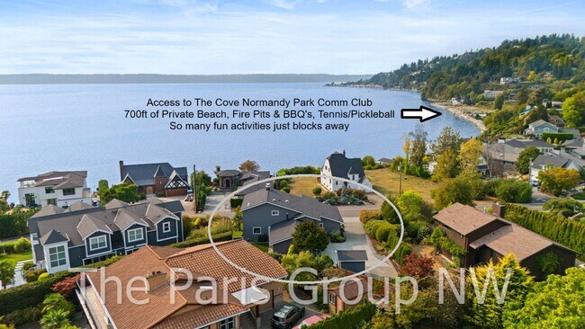 Foto del edificio - Stunning Normandy Park Home * Panoramic Water Views * Access to The Cove * A/C & EV Charger