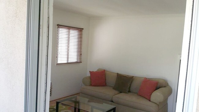 Living Room - 1026 14th St