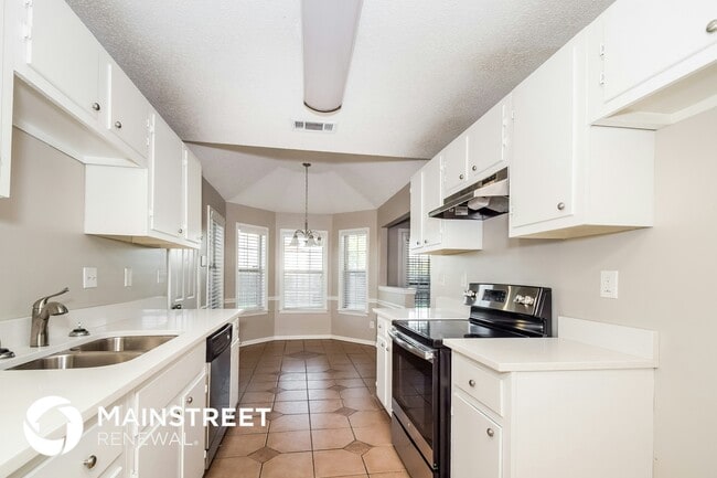 Building Photo - 7964 Tankerston Dr