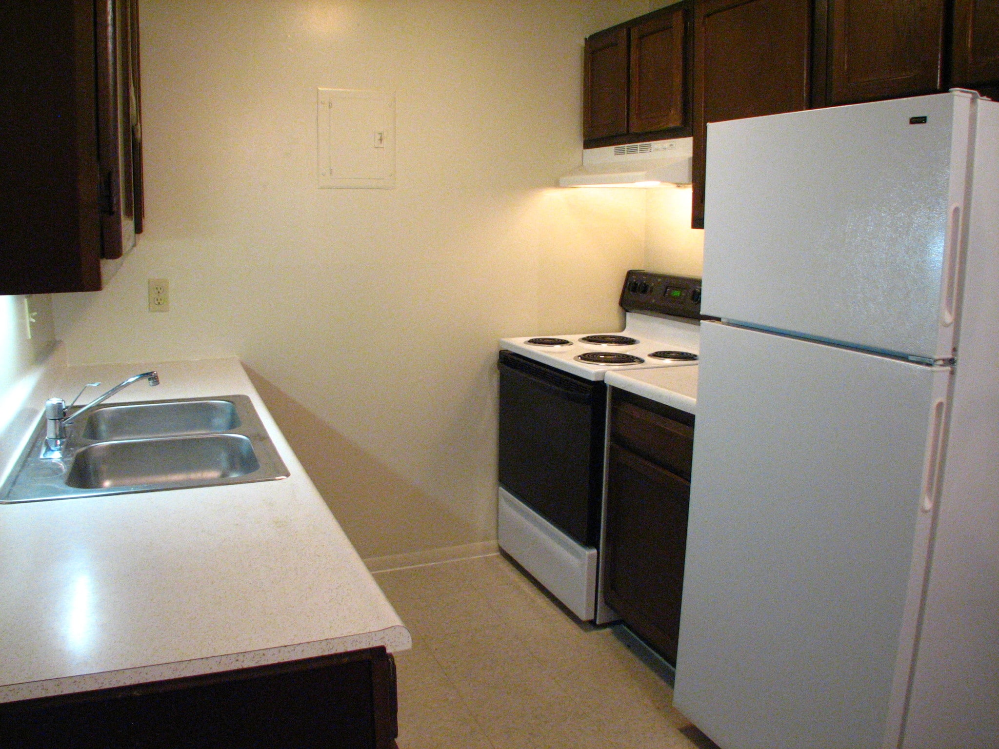Sherwood Forest Apartments – photo 3