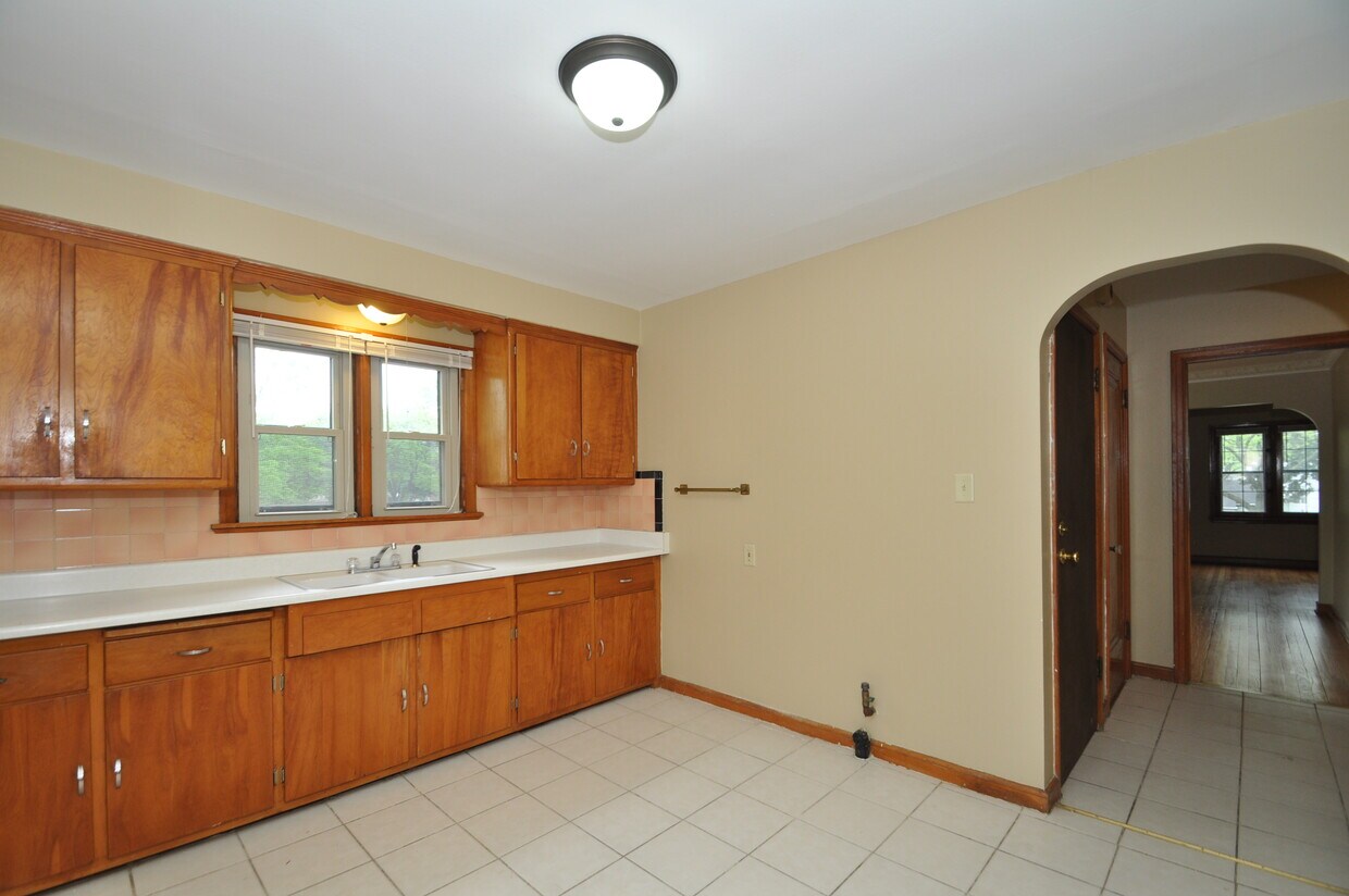 Primary Photo - 5808 W Roosevelt Dr