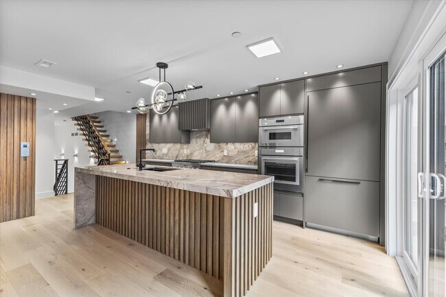 Foto del edificio - 2110 Cherry St
