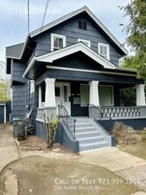 Building Photo - 2511 NE 57th Ave