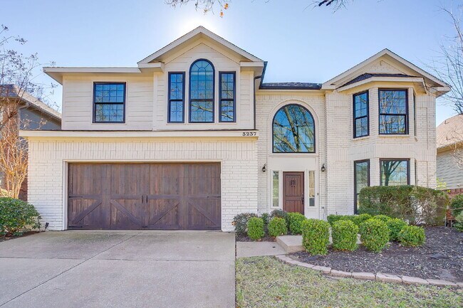 Foto del edificio - Beautifully Updated Home in Grapevine!