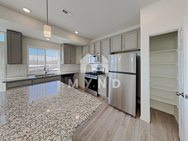 Building Photo - 21806 E 44th Dr