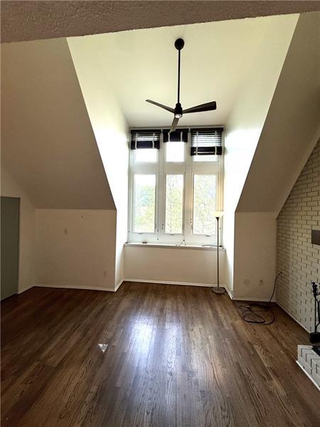 Foto del edificio - 5922 Howe St
