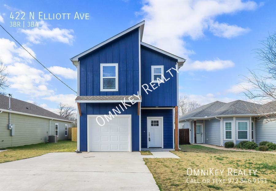 Primary Photo - 422 N Elliott Ave
