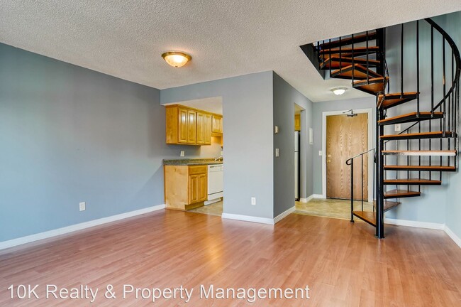 Building Photo - 1 br, 1 bath House - 7126 72nd Ln #264