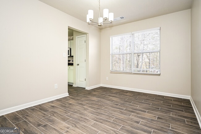 Building Photo - 6600 Browns Mill Ferry Dr