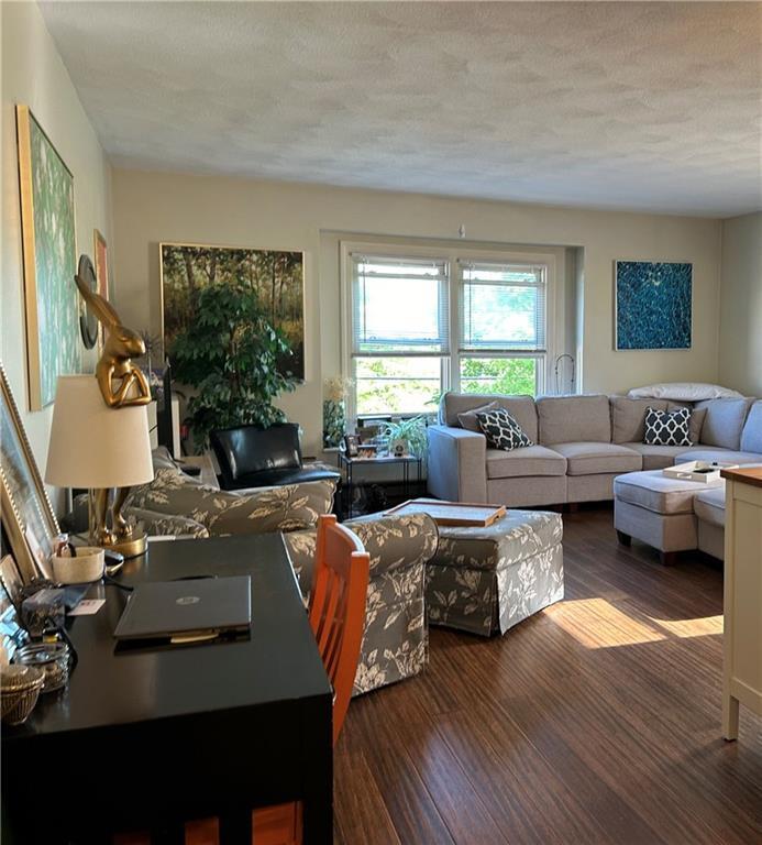 40 Narragansett Ave Unit A, Jamestown, RI 02835 Room for Rent in