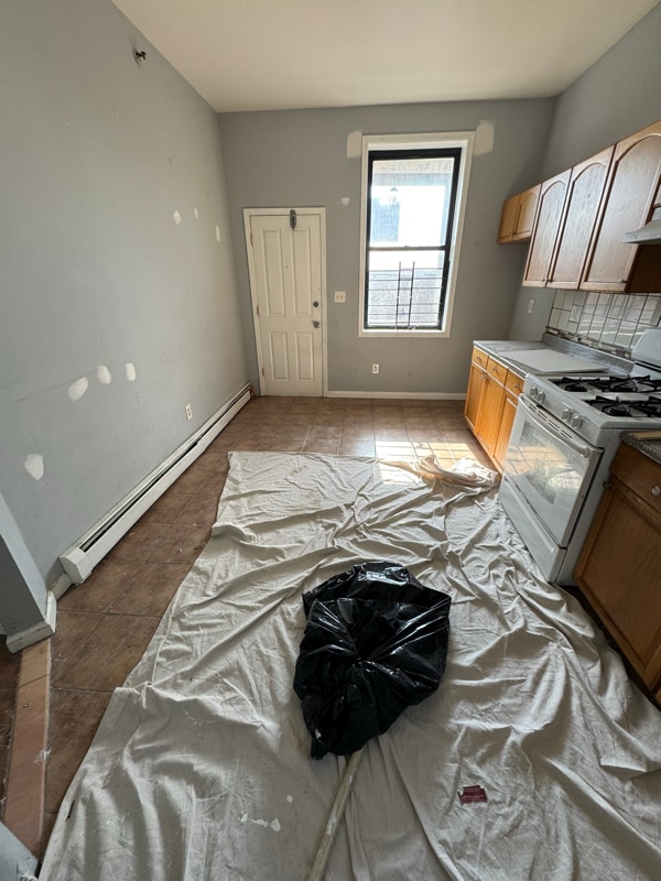 Building Photo - 136-138-138 S 7th St